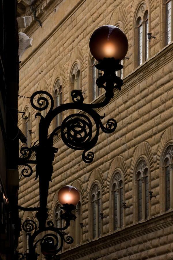 Grand Piano Florencia